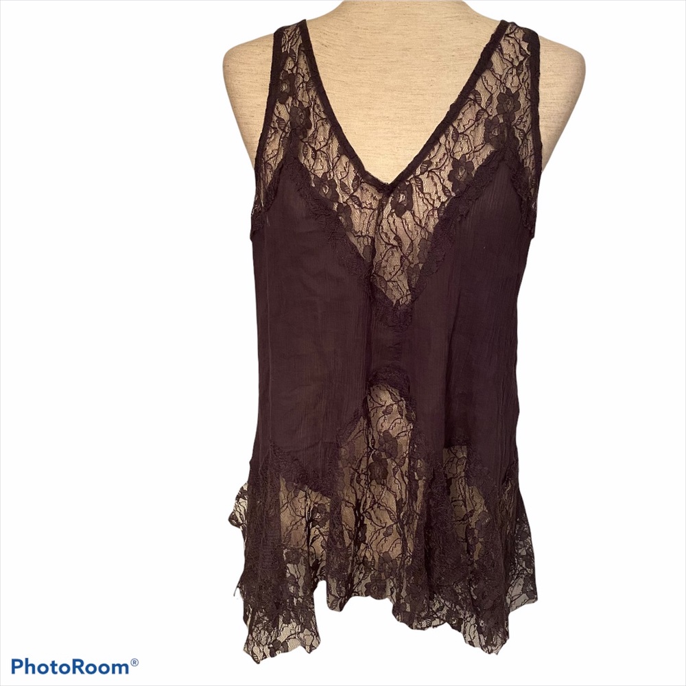 FREE PEOPLE INTIMATELY TOP CAMISOLE PURPLE LACE SLEEPWEAR BOHEMIAN V-NECK SIZE S